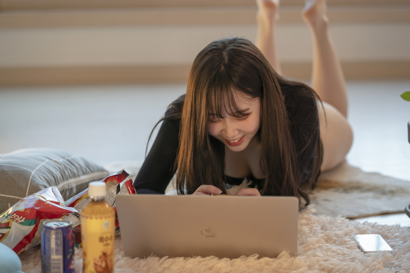 KoreanRealgraphic写真合集打包下载