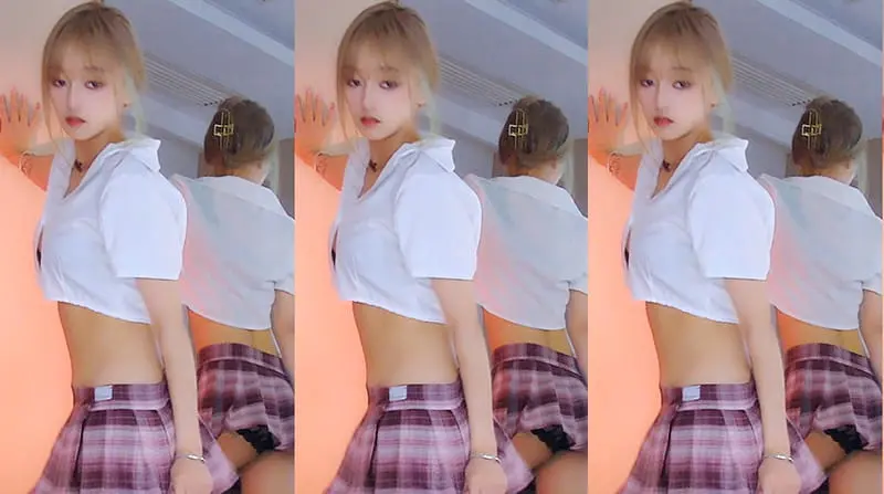 网易CC主播安静不了定制热舞写真4V视频资源包1.82G下载 网易CC主播安静不了定制热舞写真4V视频资源包1.82G下载