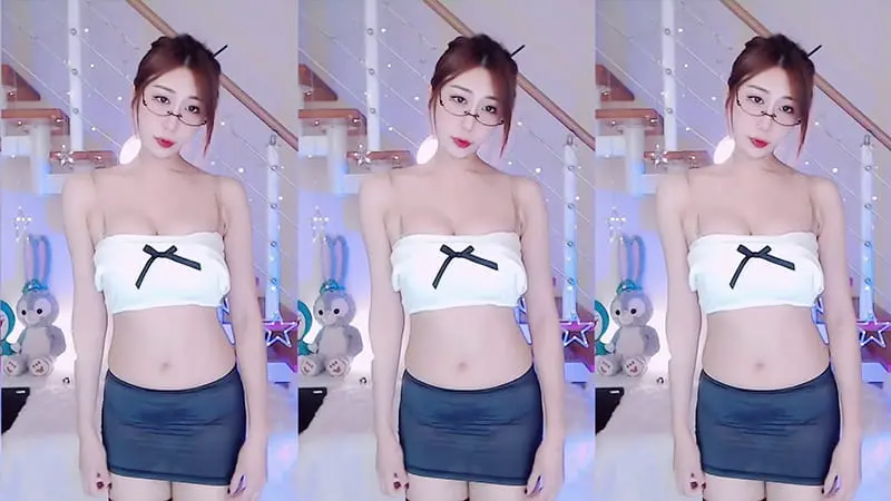 斗鱼主播小麻豆子动感光波抖胸热舞写真资源高清下载